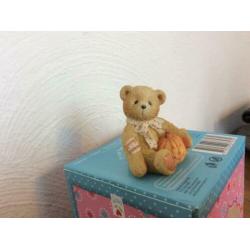 Cherished teddies Oscar. october 914843 retired in 1999