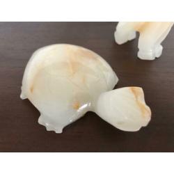 Marmer onyx beeldjes, schildpad en paard
