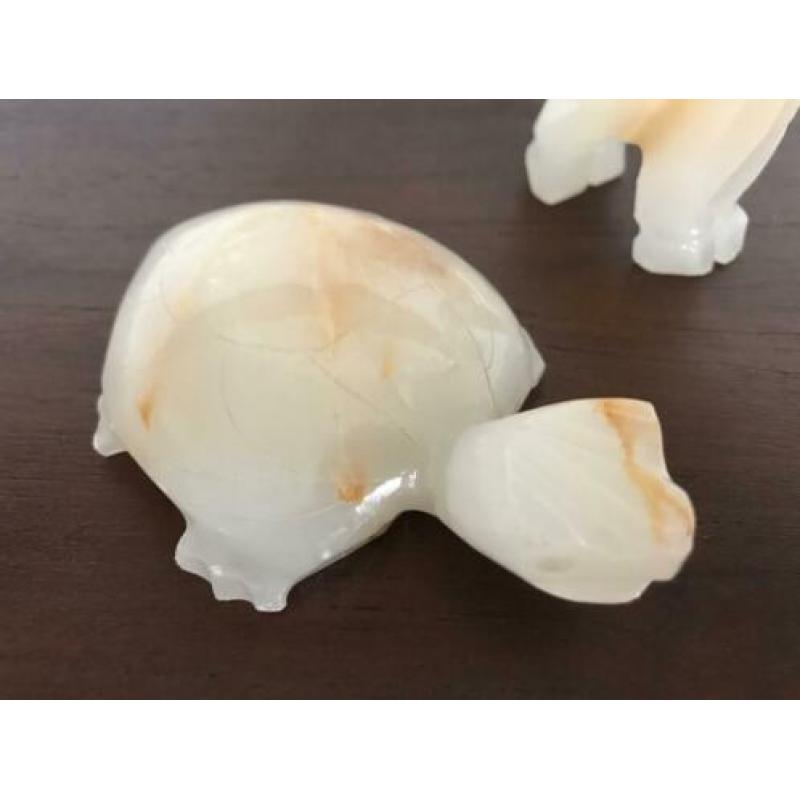 Marmer onyx beeldjes, schildpad en paard