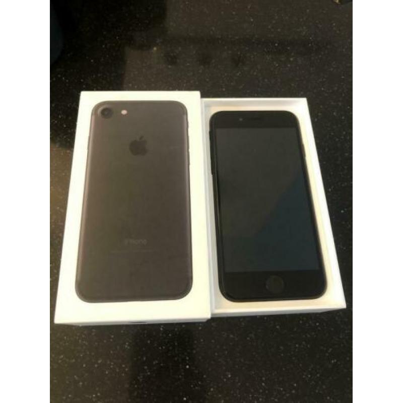 iPhone 7 64 GB black