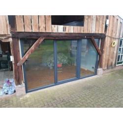3-delige kunststof schuifpui max. 4500mm breed.
