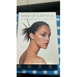 Jane Campsie ‘Make-up & kapsels’