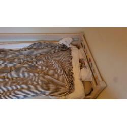 Flexa bed 200 x 90 inclusief matras en lattenbodem