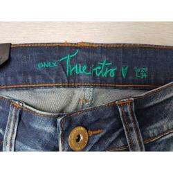 NIEUW ONLY Blauwe jeans, mt 29 / 34 Straight legs