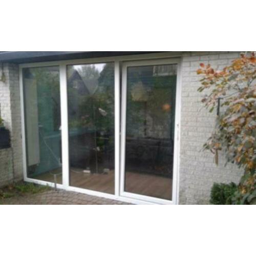 3-delige kunststof schuifpui max. 4500mm breed.