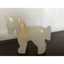 Marmer onyx beeldjes, schildpad en paard