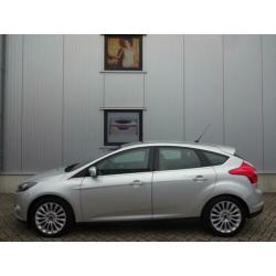 Ford Focus 1.6 TI-VCT 4-cil 126pk Half Leer Stoelverw Clima