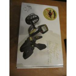 Gloednieuwe Fisher F75 metaaldetector