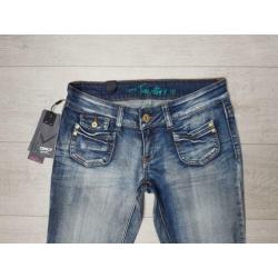 NIEUW ONLY Blauwe jeans, mt 29 / 34 Straight legs