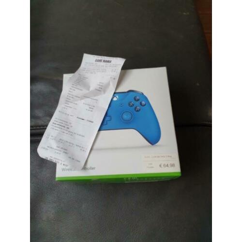 Blauwe xbox one controller