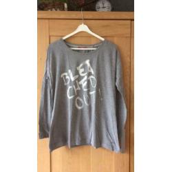 EDC??grijs shirt met tekst??L