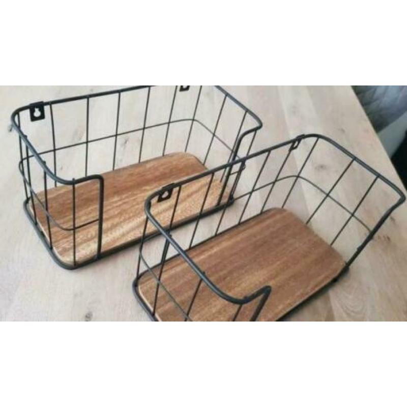 Zwart metalen wandrekjes 30x15x15
