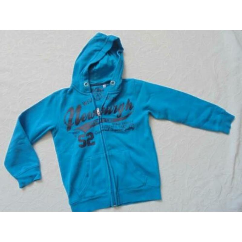 Leuk vintage kleren ,trendy model maat 122-128