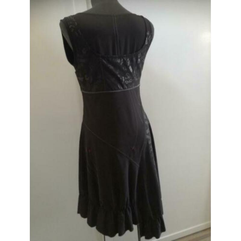 jurk,LBD,feest,zwart,jurkje,chic,trendy,vintage,nieuw,black