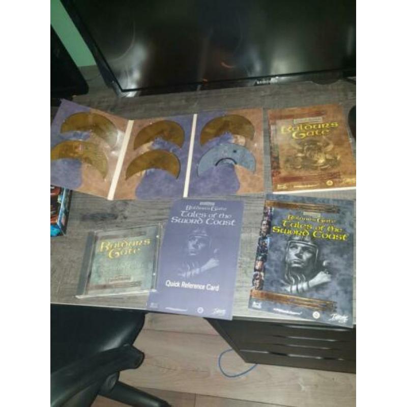 Baldurs gate + expansion big box complete