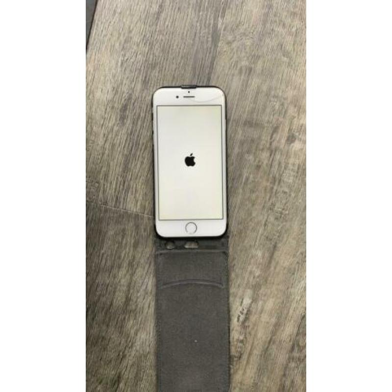 I phone 6. 64Gigabyte