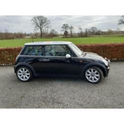 Mini Mini 1.6 16V Cooper Pepper 2001 Zwart
