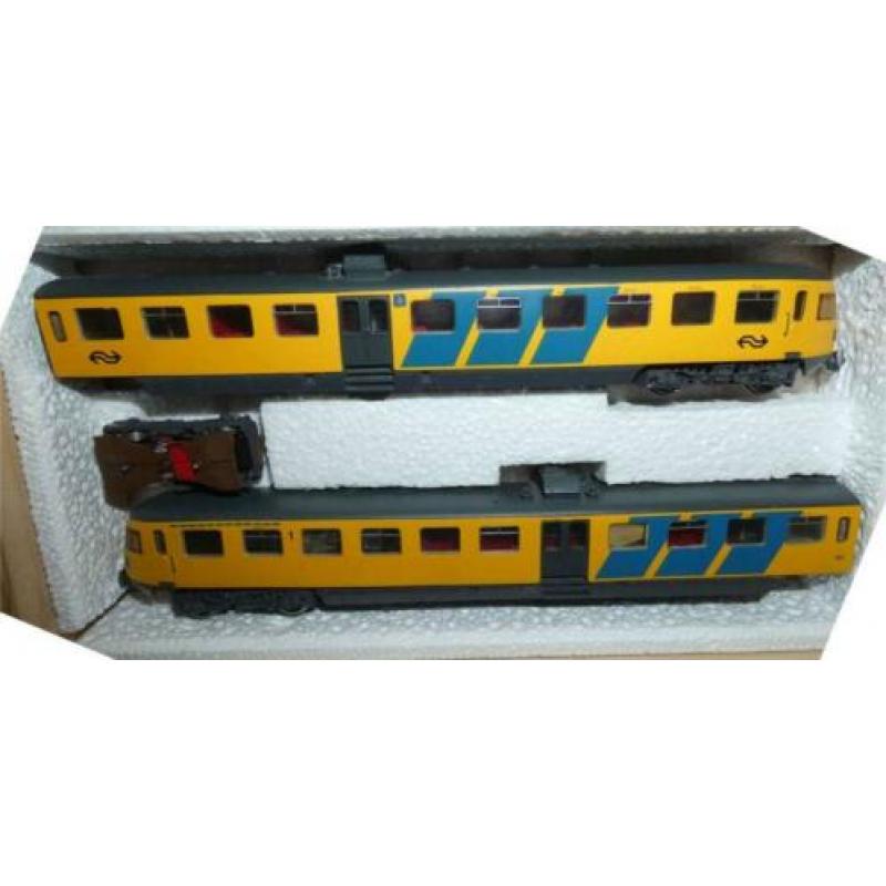 NS DE-2 gele Blauwe Engel dubbel Dieseltreinstel van THS H0