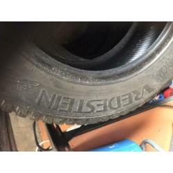 Winterbanden 175/65 r14 vredestein snowtraxk