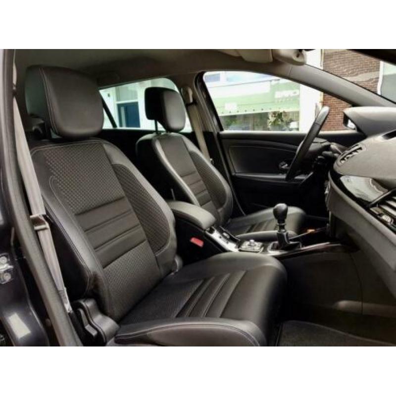 Renault Mégane Estate 1.5 dCi GT-LINE LEDER NAVI LED 6VERSN