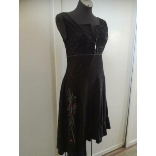 jurk,LBD,feest,zwart,jurkje,chic,trendy,vintage,nieuw,black