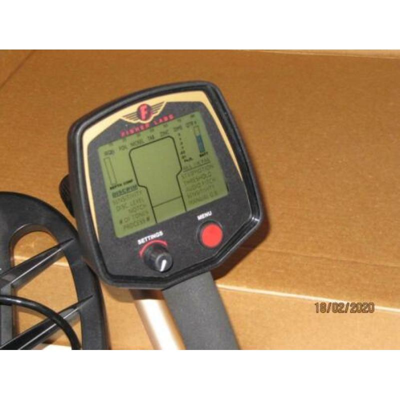 Gloednieuwe Fisher F75 metaaldetector