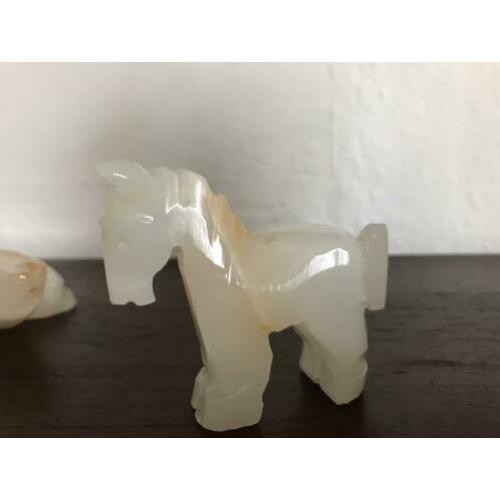 Marmer onyx beeldjes, schildpad en paard