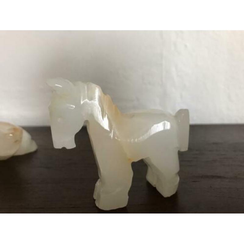 Marmer onyx beeldjes, schildpad en paard