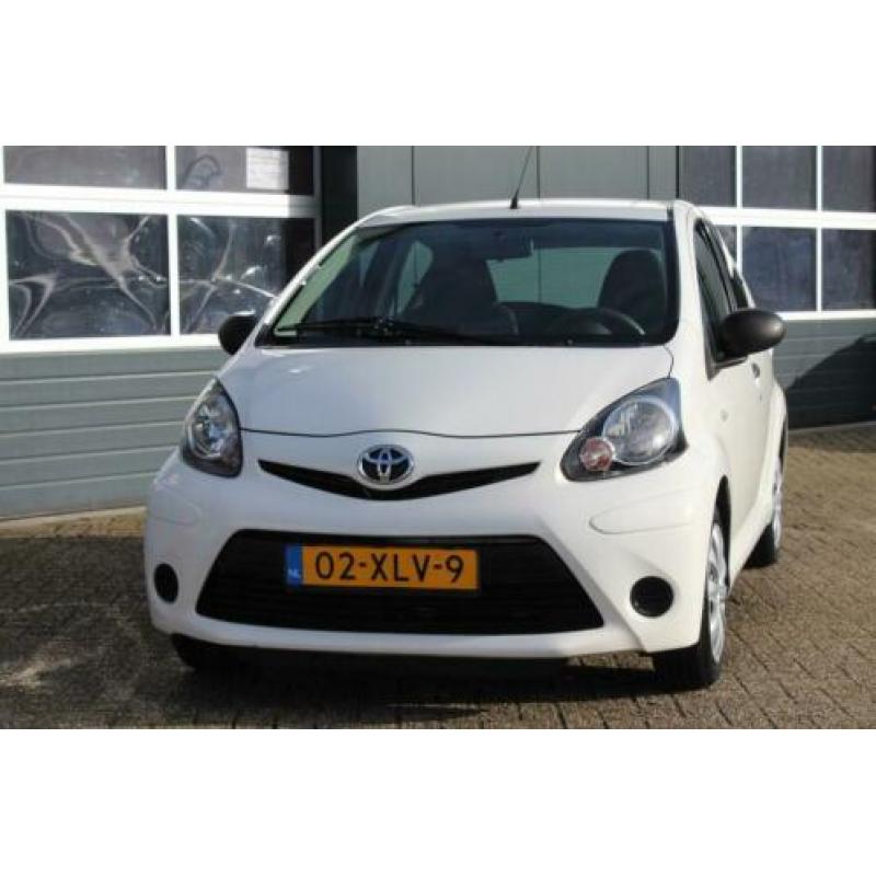 Toyota Aygo 1.0 VVT-i Comfort (68pk) 5-drs/ Navi!/ Airco/ C.