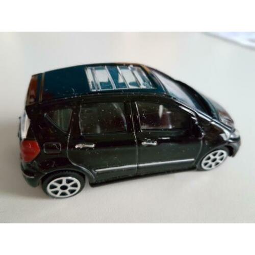 Maisto Mercedes-Benz A-klasse zwart, gebruikt, 1/43