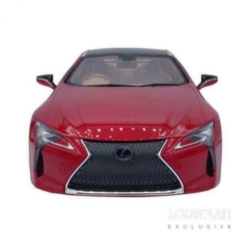 Lexus LC500 Rood Schaalmodel (1:18)