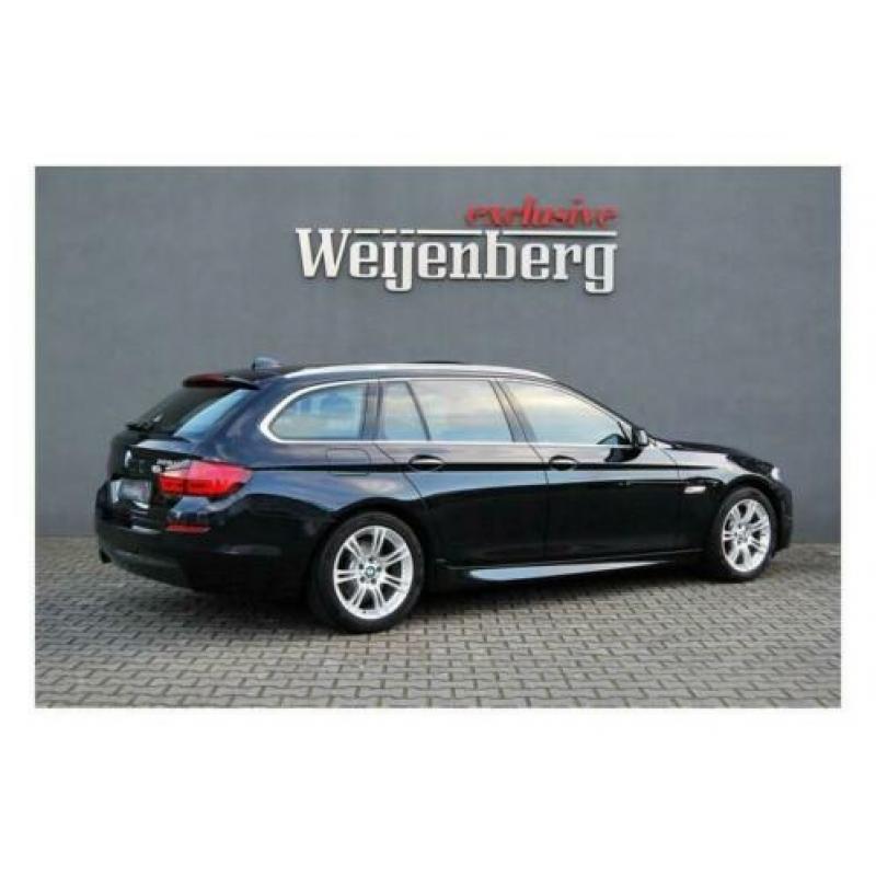 BMW 5-SERIE 528i Touring Executive M-sport Automaat