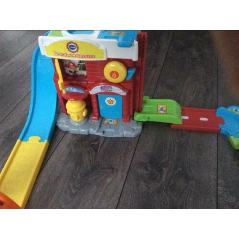Flinke set toet toet auto’s
