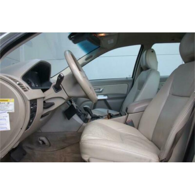 Volvo XC90 2.4 D5 Elite 7-pers Aut. Navi Youngtimer