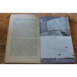 Arnhem 44/45 (evacuatie, verwoesting, plundering, ea Wo2)