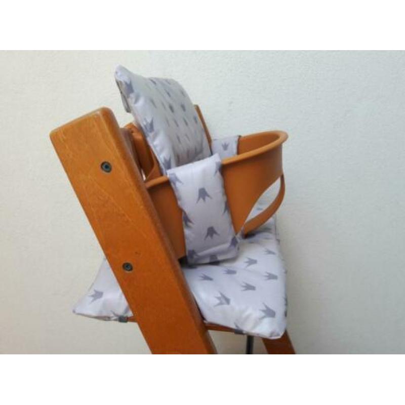 kussen/stoelverkleiner gecoat voor stokke tripp trapp stoel