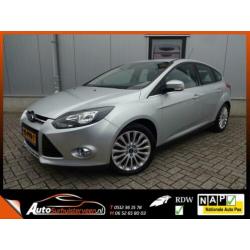 Ford Focus 1.6 TI-VCT 4-cil 126pk Half Leer Stoelverw Clima