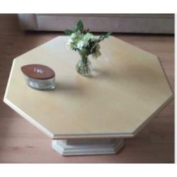 achthoekige houten salontafel met webbing voet