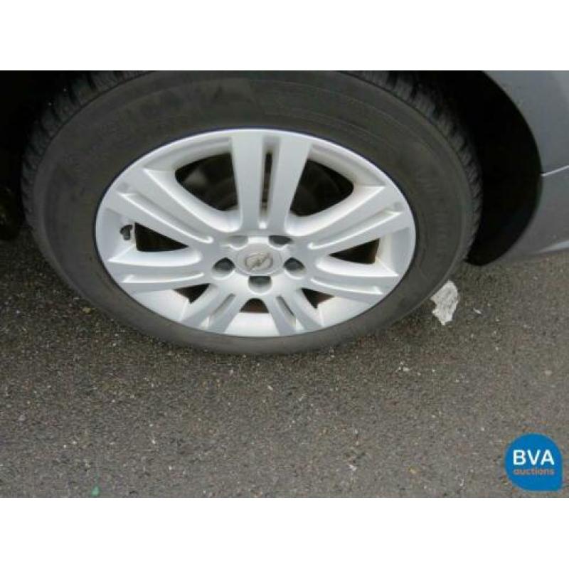 Opel Zafira 2.2 (bj 2006)