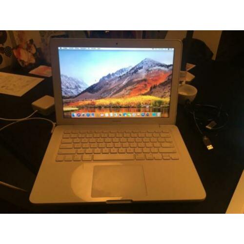 Apple MacBook Intel Core 2 Duo (13 inch, 2,4 GHz)