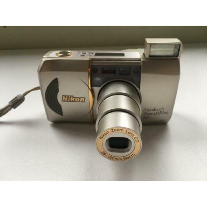 Nikon Lite Touch Zoom 120ED AF Point & Shoot Camera