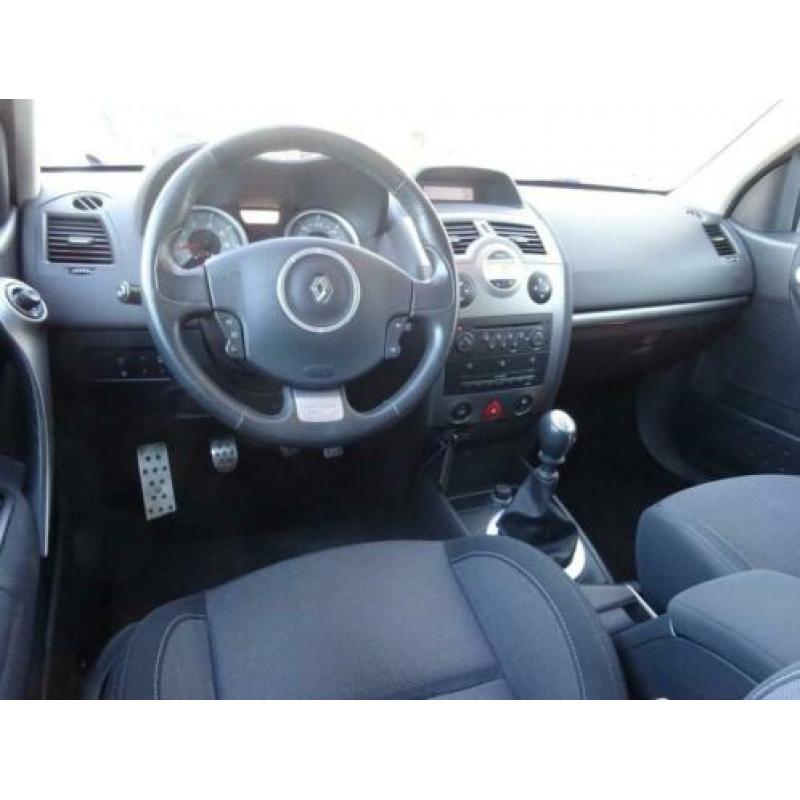 Renault Mégane 2.0-16V Turbo GT (bj 2007)
