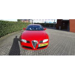 Alfa Romeo GT 1.9 JTD Distinctive 161000km NAP 150pk 6-bak L