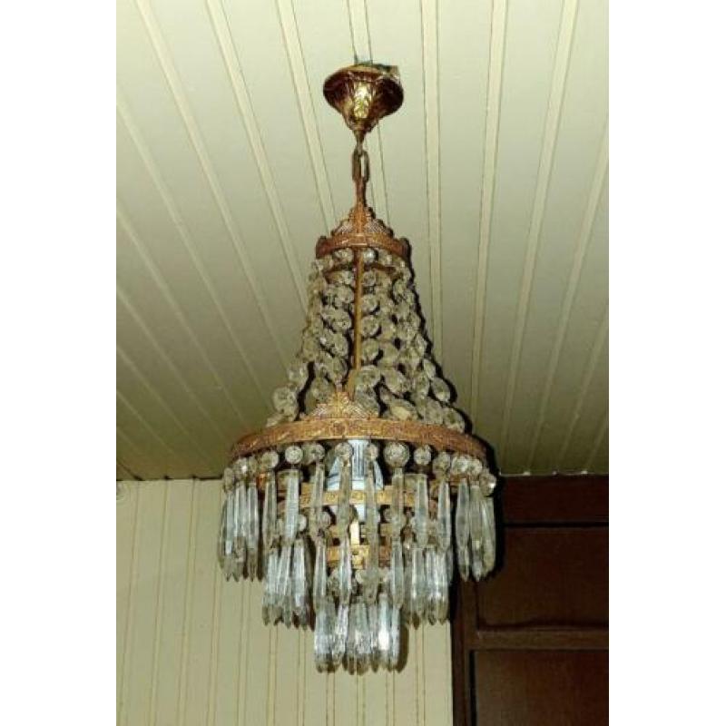 antieke Imari shatsuma schotels 24 en 28cm ca 1800