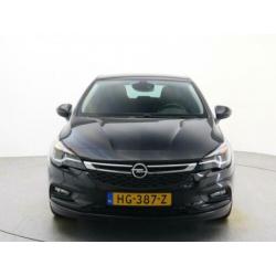 Opel Astra 1.4 Innovation (bj 2015)