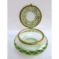 Boheems glas - art deco dekselschaaltje