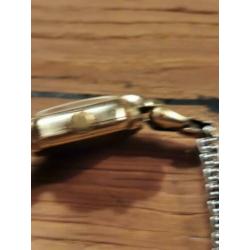 3 dames horloge 2 x omega 1 x longines defect