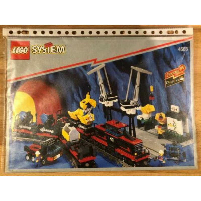 Lego 9V Train 4565 - Freight and Crane Railway