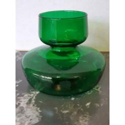 Mooie vintage groene vaas, doorsnee 14x H 12 cm
