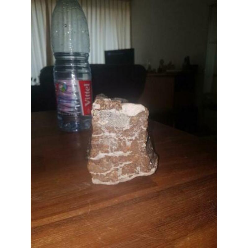 Ruwe brok Granaat Ruim 2,3 kg! (Bieden)